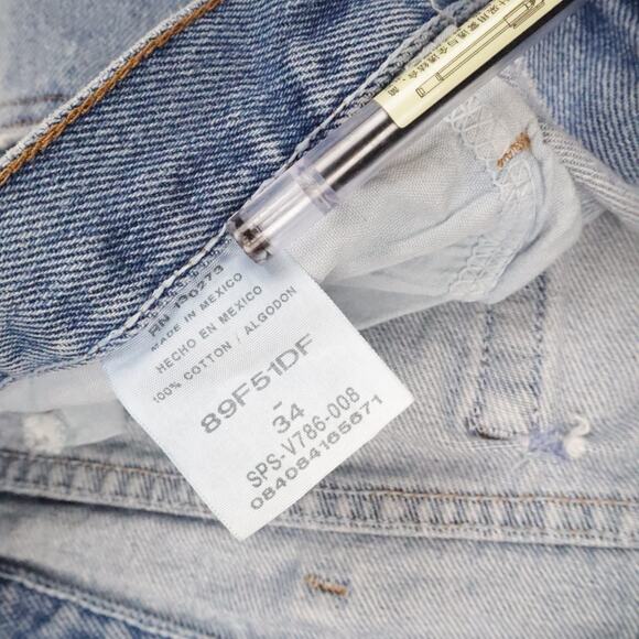 VTG 90s Rustler 34x8 Light Wash Blue Denim Jean Shorts Jorts - Picture 6 of 12